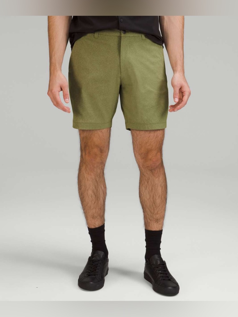 Lululemon Commission Classic-Fit Short 7" *Ventlight size 34 NWT